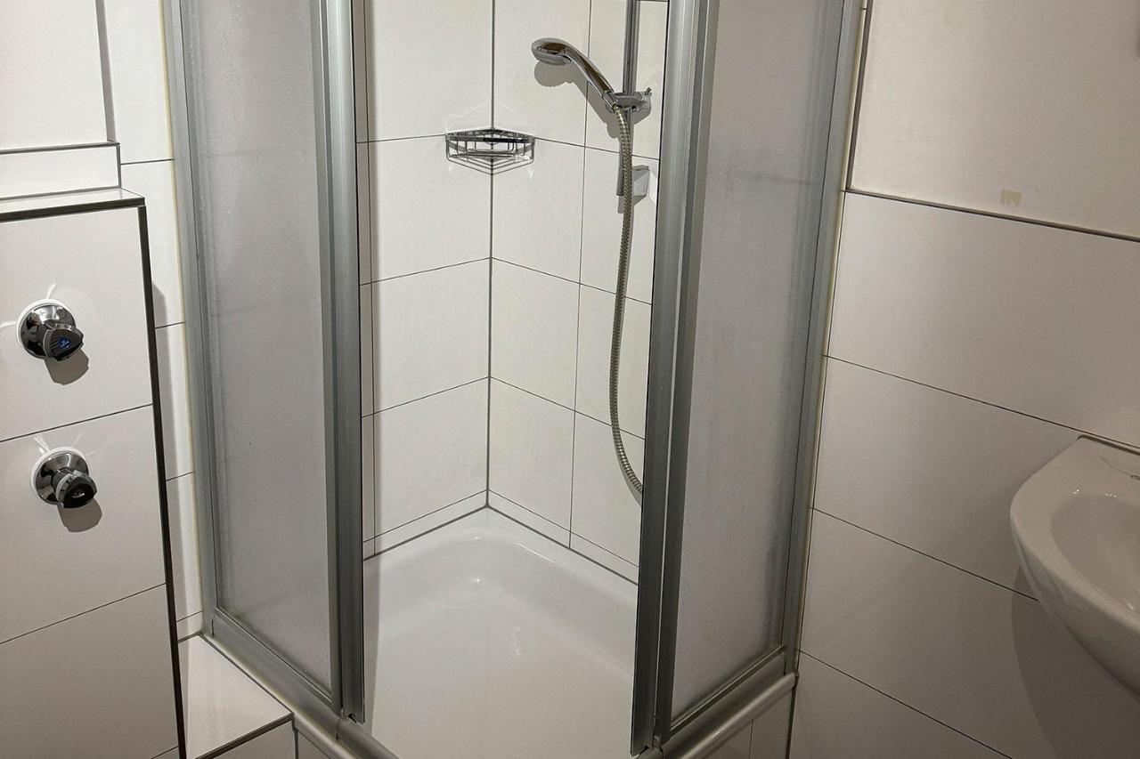 One Room Apartment In Bergisch Gladbach Dış mekan fotoğraf