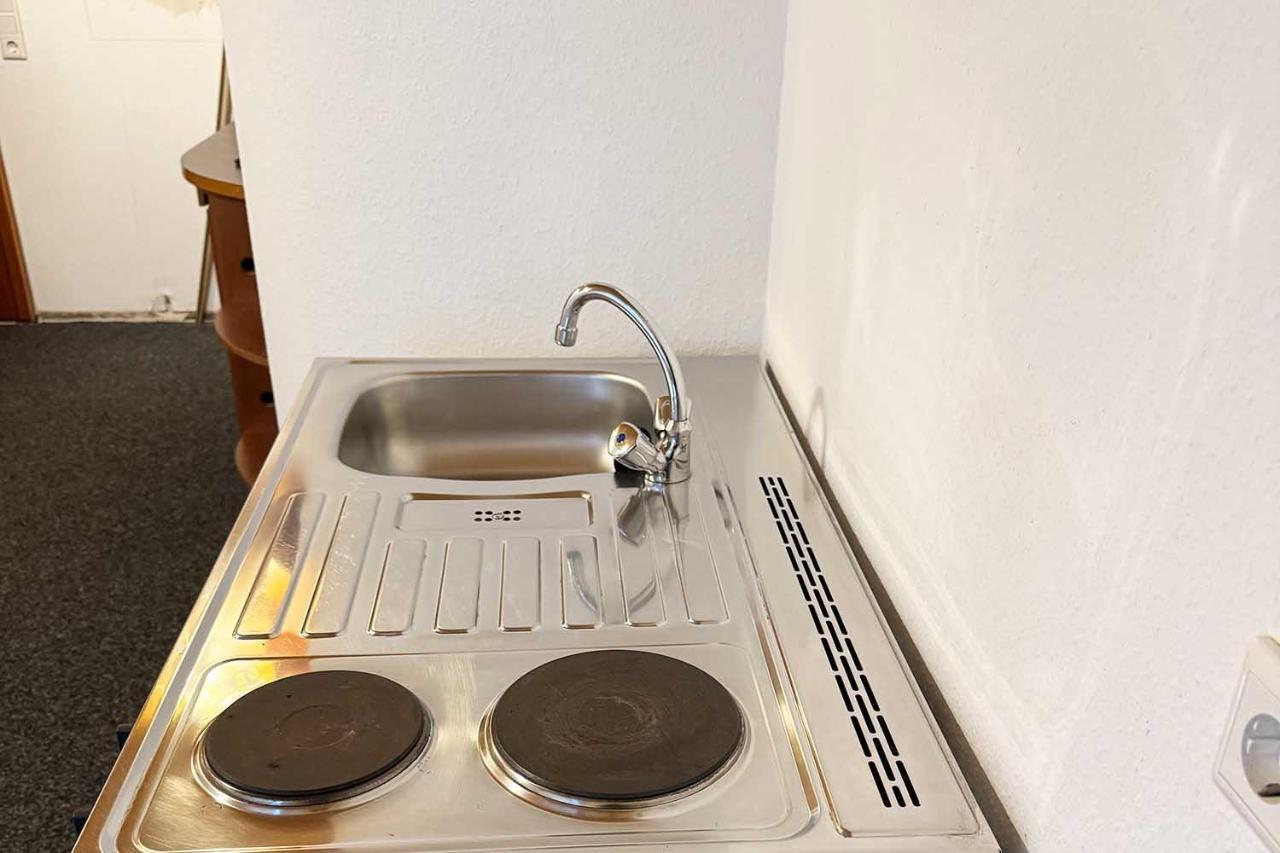 One Room Apartment In Bergisch Gladbach Dış mekan fotoğraf